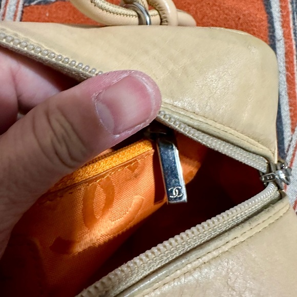 CHANEL ❤️🌟 CAMBON LIGNE MINI BOWLER BAG QUILTED CALF BEIGE LEATHER⭐️ - Picture 14 of 16